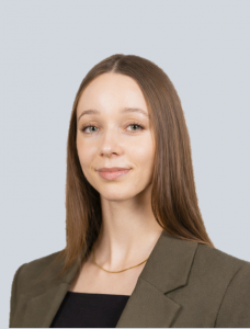 Zoe Victor-Andresen (Business Manager)